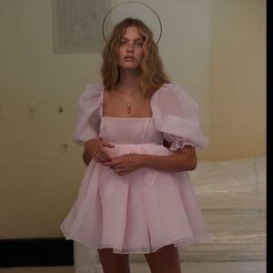Selkie puff dress in angel delight pink Sz. Small